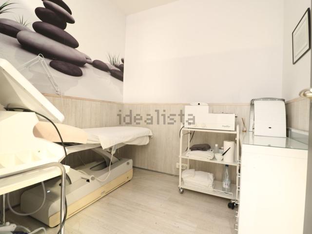Local Comercial en venta en Cerdanyola Del Vallès, Sant Martí