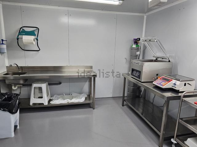 Local Comercial en alquiler en la Farigola, Cerdanyola Del Vallès