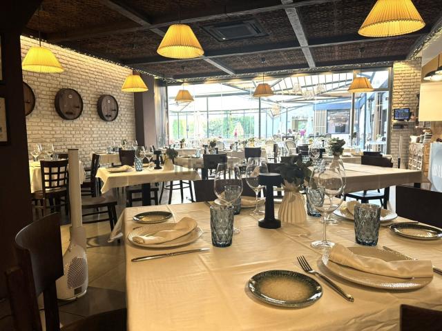 Local Comercial en alquiler en Este, Málaga-Costa del Sol