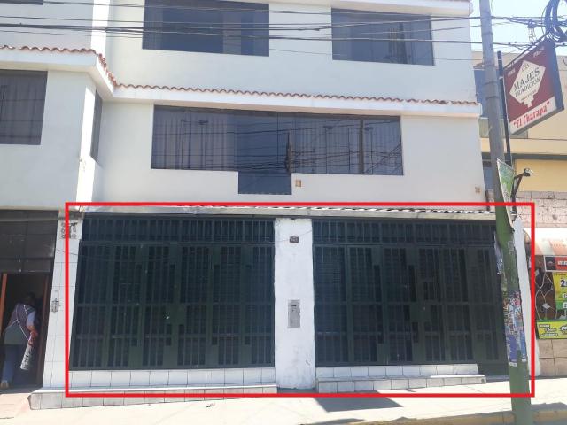 Local Comercial alquiler en Cerro Colorado