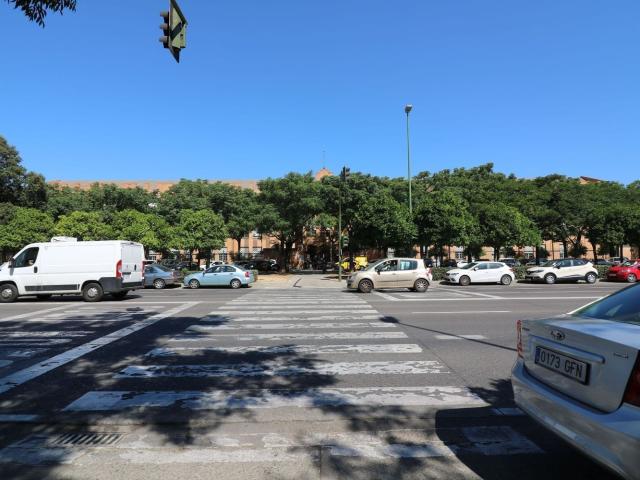 Nave en venta en Cerro-Amate, Sevilla