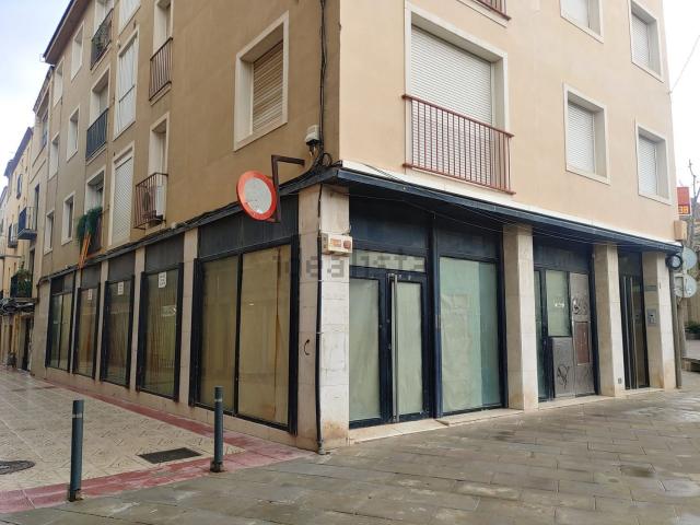 Local Comercial en alquiler en Cervera, Lleida