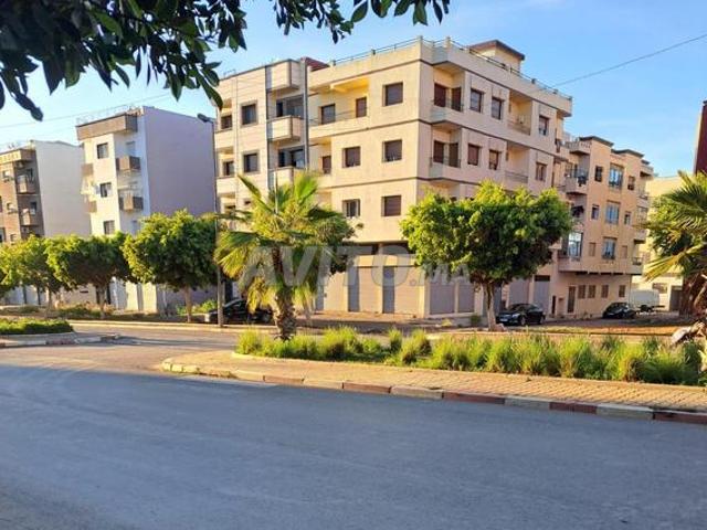 Local commercial location à Salé