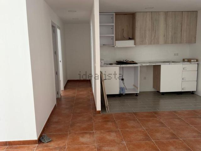 Local Comercial en venta en Chozas De Canales, Castilla-La Mancha