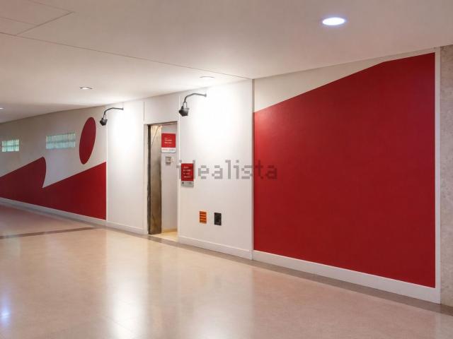 Local Comercial en venta en Delicias, Zaragoza