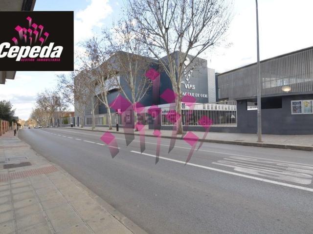 Local Comercial en venta en Los Ángeles, Ciudad Real