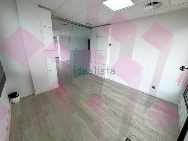 Local Comercial en venta en Los Ángeles, Ciudad Real