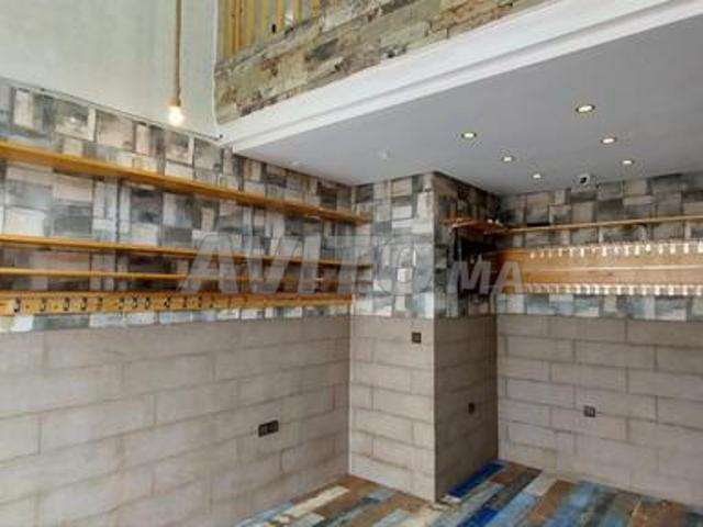 Local commercial location à Anfa, Gharb-Chrarda-Beni Hssen