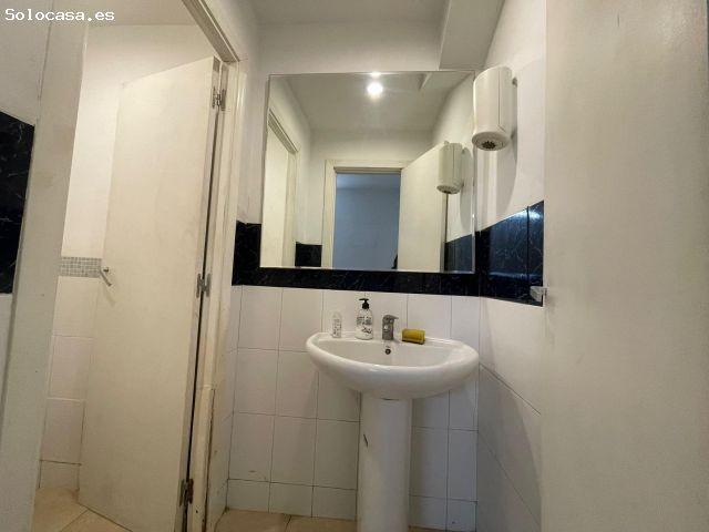 Local Comercial en alquiler en Barcelonès, Catalunya