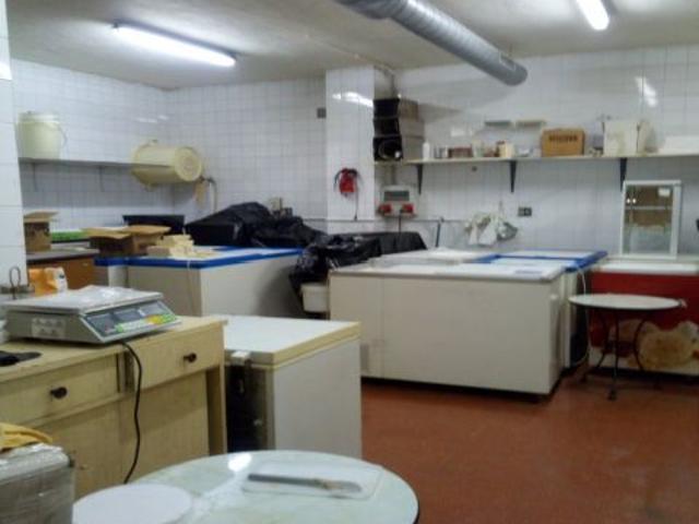 Local Comercial en venta en Las Trescientas, el Vinalopó Mitjà / El Vinalopó Medio