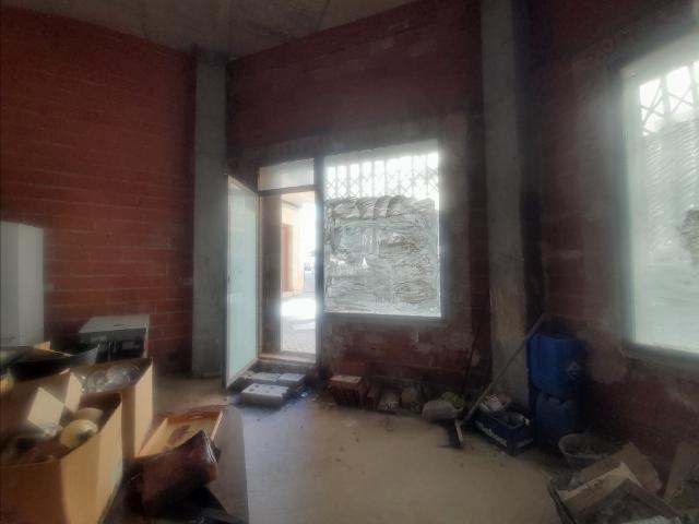 Local Comercial en venta en Villarrobledo, Albacete