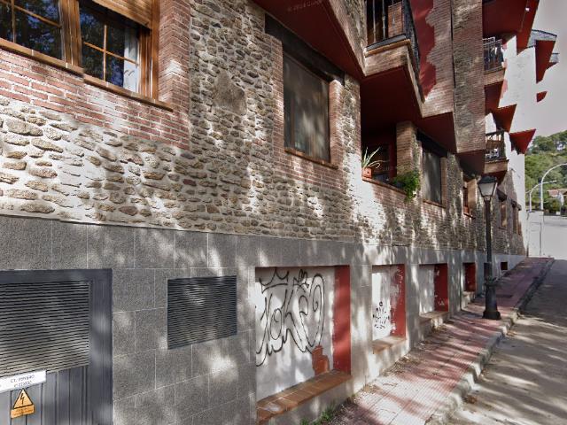 Local Comercial en venta en Arenas De San Pedro