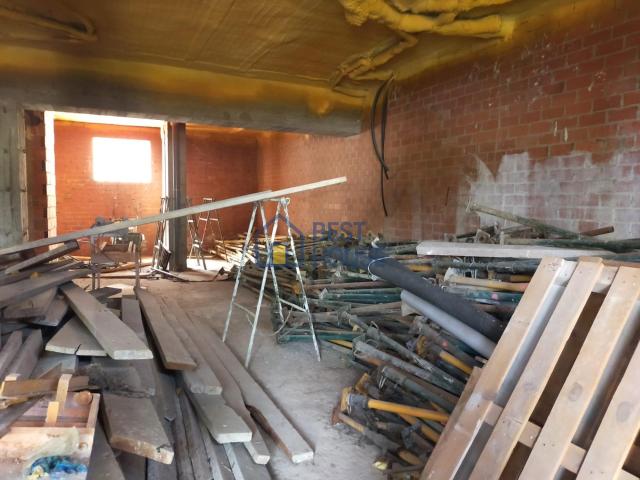 Local Comercial en venta en San Lorenzo - La Palomera - San Mamés, León