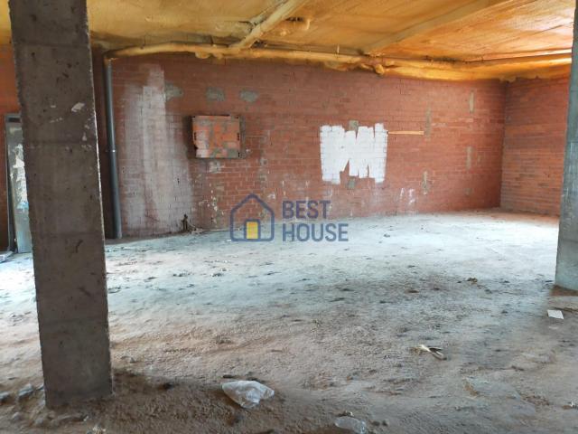 Local Comercial en venta en San Lorenzo - La Palomera - San Mamés, León