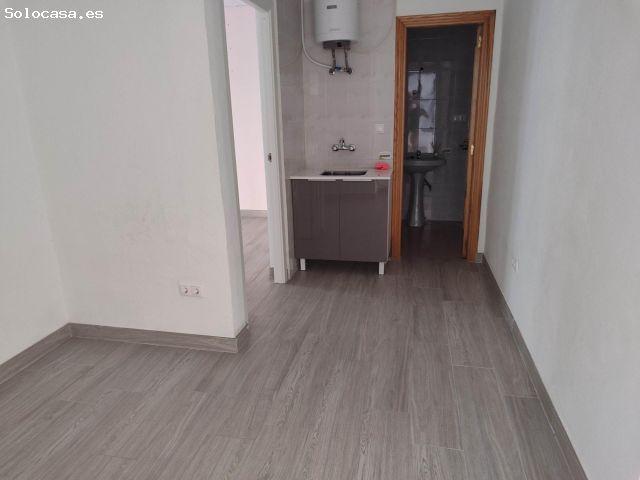 Local Comercial en alquiler en Almansa, Castilla-La Mancha