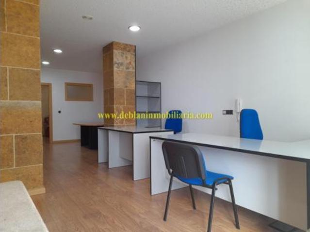 Local Comercial en alquiler en As Serpes, Tui
