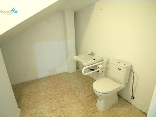 Local Comercial en alquiler en María Auxiliadora, Tierra de Badajoz