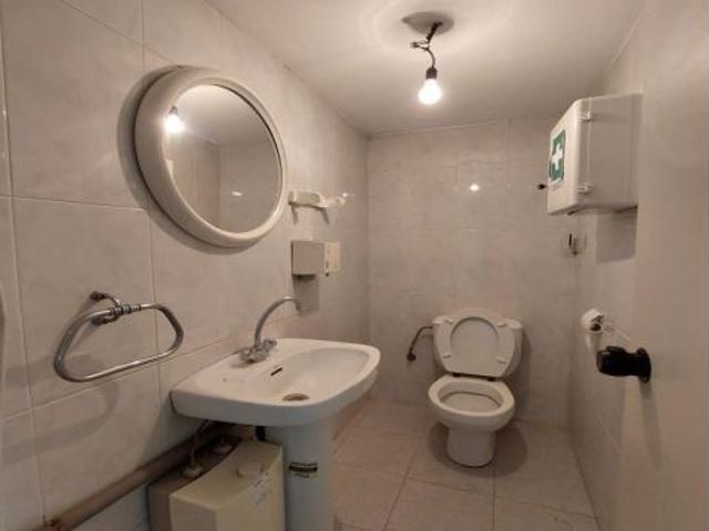 Local Comercial en alquiler en Nou Barris, Barcelonès