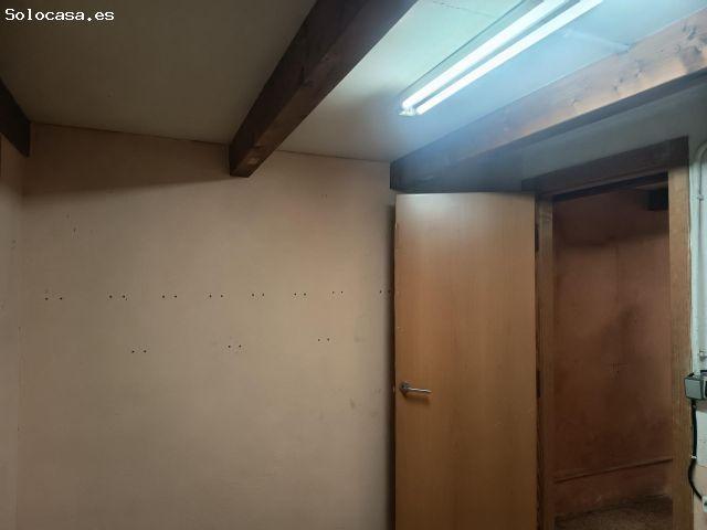 Local Comercial en venta en Arrosadia, Pamplona / Iruña