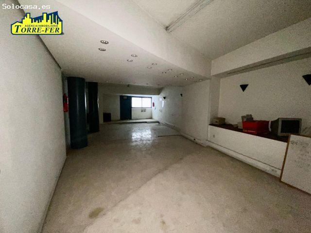 Local Comercial en venta en Regiones Devastadas, Almería
