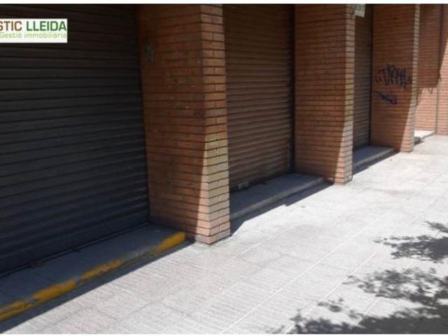 Local Comercial en alquiler en Tàrrega, Lleida
