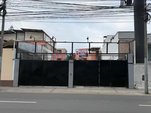 Local Comercial alquiler en Higuereta, Santiago de Surco