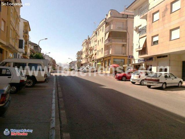 Local Comercial en alquiler en Baena, Córdoba