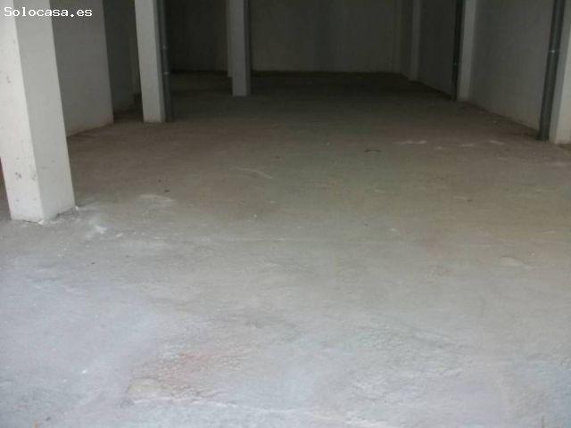 Local Comercial en alquiler en Bages, Catalunya