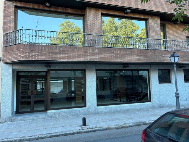 Local Comercial en alquiler en El Escorial, Urbanización Parque Real