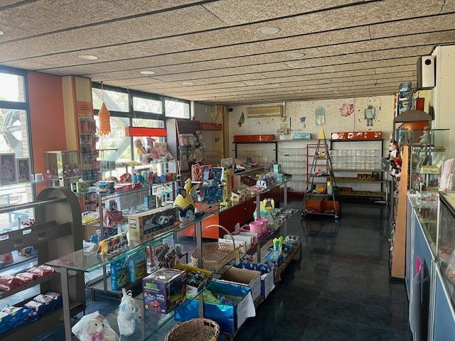 Local Comercial en alquiler en Abrera, Barcelona