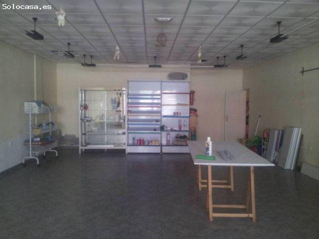Local Comercial en alquiler en Almería