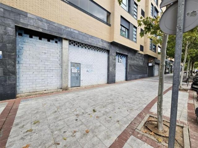 Local Comercial en alquiler en Alcobendas, Valdelasfuentes