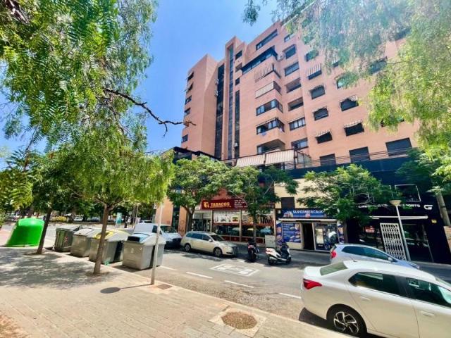 Local Comercial en alquiler en Alicante, el Garbinet