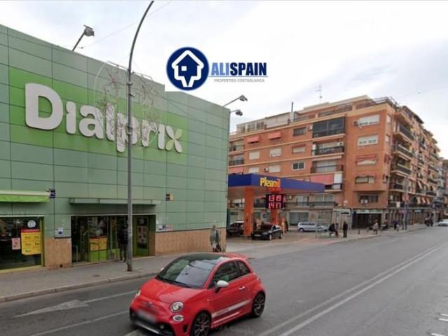Local Comercial en alquiler en Alicante