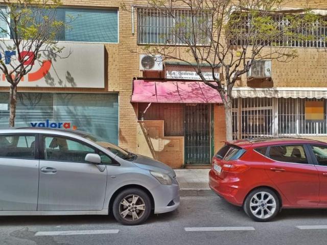 Local Comercial en alquiler en Joan Pau II / Juan Pablo II, l'Alacantí