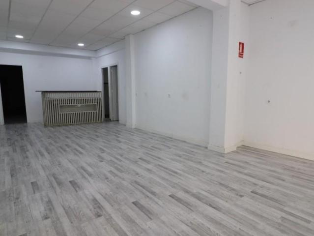 Local Comercial en alquiler en Almería