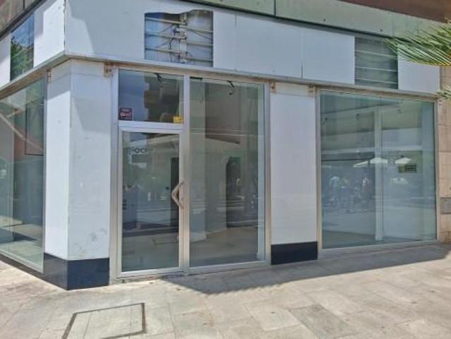 Local Comercial en alquiler en Almería, Barrio de las Cruces