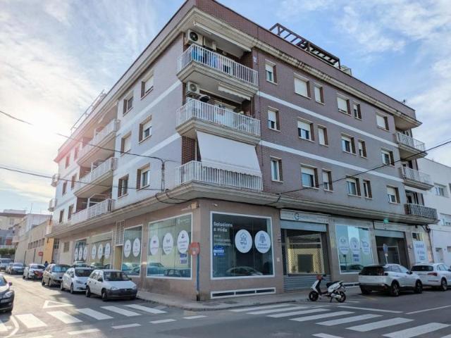 Local Comercial en alquiler en Amposta