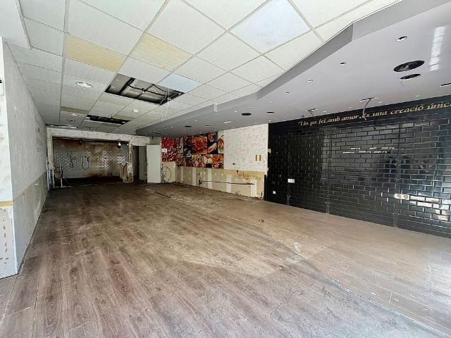 Local Comercial en alquiler en Corbera de Llobregat, Barcelona