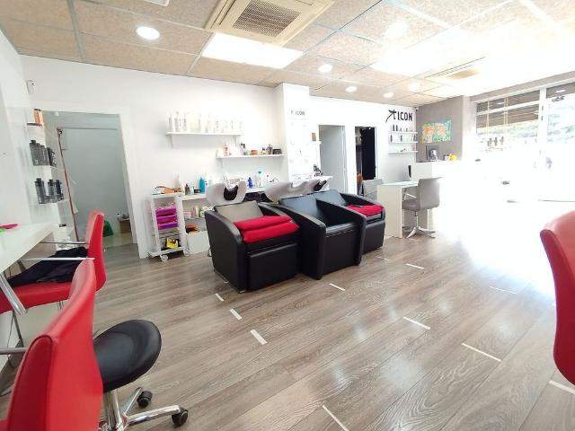 Local Comercial en alquiler en Districte 2, Barcelonès