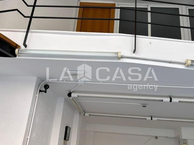 Local Comercial en alquiler en Singuerlin, Barcelonès