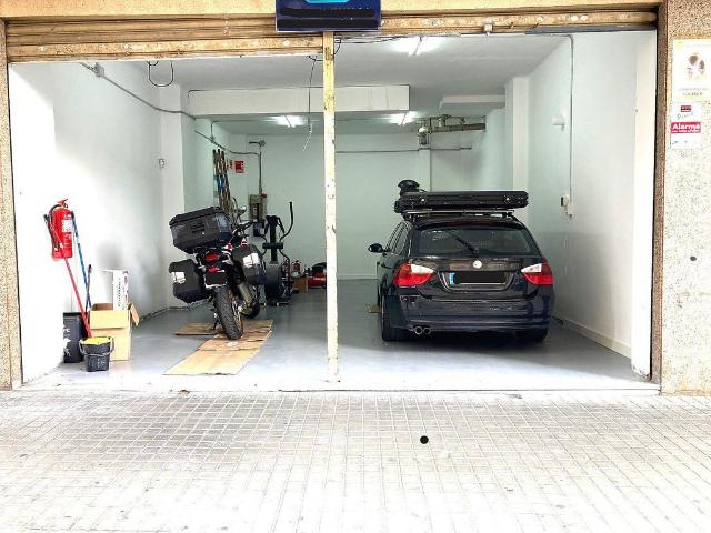 Local Comercial en alquiler en Districte IV, Barcelonès