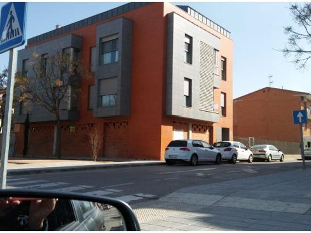 Local Comercial en alquiler en Azuqueca De Henares, Castilla-La Mancha