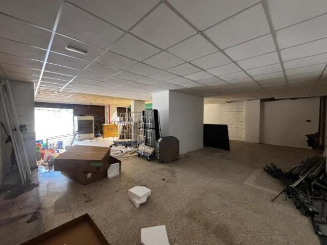 Local Comercial en alquiler en Badalona, Sistrells