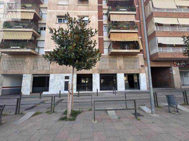 Local Comercial en alquiler en Badalona