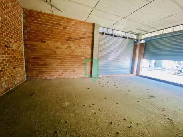 Local Comercial en alquiler en Badalona, Barcelona