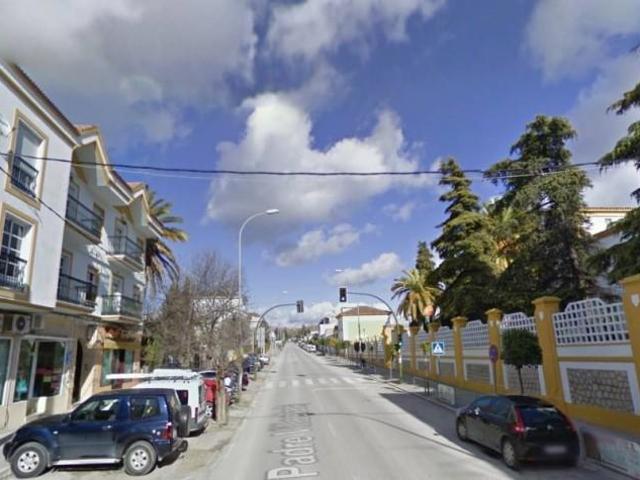 Local Comercial en alquiler en Baena, Andalucía