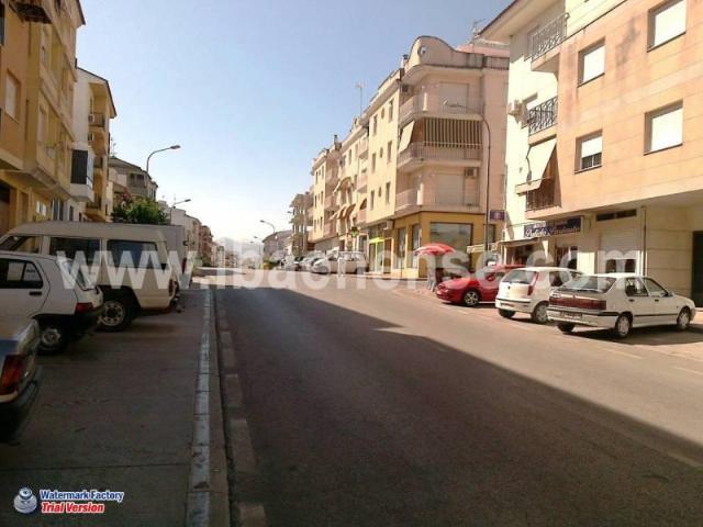 Local Comercial en alquiler en Baena, Andalucía