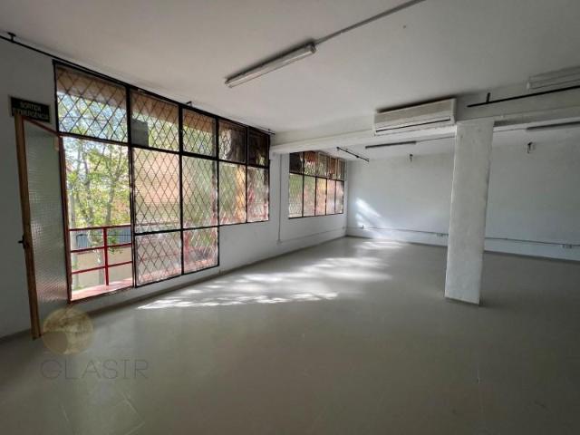 Local Comercial en alquiler en Sant Martí, Barcelonès