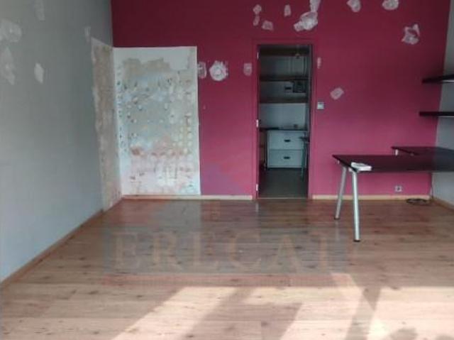 Local Comercial en alquiler en Barcelona, Ciutat Meridiana